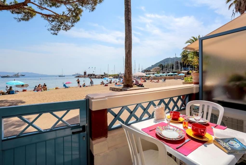 French Riviera 1 Bedroom On The Beach Facing Cannes Théoule-sur-Mer Exteriör bild
